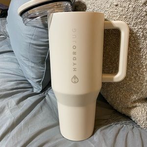 Hydrojug Traveler cream color